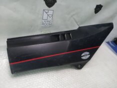 Kawasaki GPZ 1000 RX RIGHT FAIRING 86-88