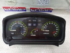 Kawasaki GPZ 550 s DASHBOARD