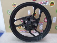 Yamaha FZ 750 REAR WHEEL 18x3. 85-