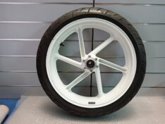 Honda CBR 400 RR NC29 Gull Arm Front Wheel 17x3,5