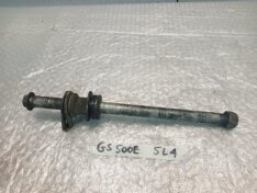 Suzuki GS 500E Rear Wheel Axle