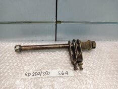 Yamaha RD 250/350 Rear Wheel Axle / Spacers 73-77