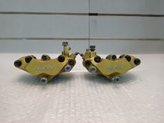 Honda X4 1300 Brake Caliper Front / Disc Brake Pads Original