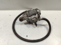 Kawasaki ZXR 750J K δαγκάνα τροχού πίσω - σωληνάκι - τακάκια 91’
