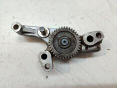 YAMAHA XS 400 SPECIAL- OIL PUMP