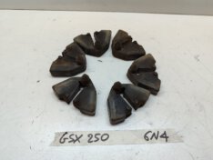 SUZUKI GSX 250- CUSHION RUBBERS