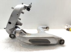 YAMAHA GTS 1000- STREERING FRONT WSINGARM