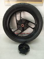 Yamaha FZ 750 REAR WHEEL 18x3 85-91 - Image 3