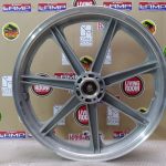Yamaha XS 750 FRONT WHEEL 1,85x19.