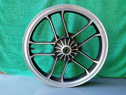 Honda VT 500 c Shadow Front Wheel 18x2,15