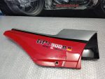 Kawasaki GPZ 900 R Cover Middle Right - Image 3