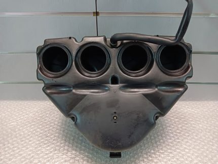 Yamaha FZ 750 Air Box Cleaner