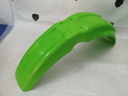 Kawasaki KDX 200 FRONT FENDER 83-