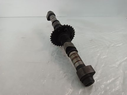 Suzuki GS 550 Camshaft / Exhaust