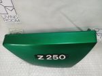 Kawasaki Z 250 A RIGHT FAIRING 79- - Image 2