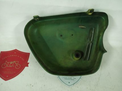 Honda CB 350 K SIDE PANEL