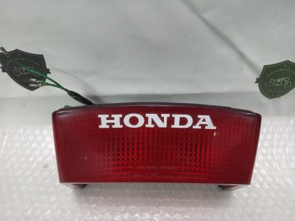 Honda VF 400 F TAIL LIGHT 82-