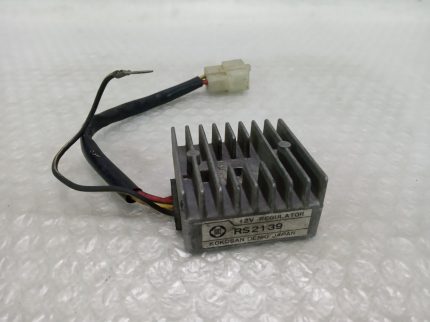 Suzuki GT 250 E x7 RECTIFIER 71-83
