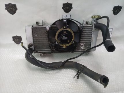 Honda VFR 750 rc24 RADIATOR -87-90