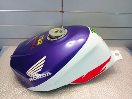 Honda CBR 400 RR NC29 Fuel Tank