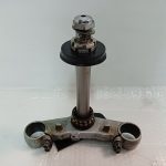 Suzuki SV 650 S Bottom Yoke / Axle 03-