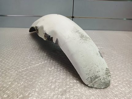 Suzuki RG 250 Γ GJ21A Fender Front 83’