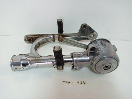 Yamaha T 50/80 Swing Arm / Rear Hub / Transmission / Final Drive / Footrest