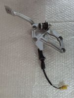 Kawasaki GPZ 600 R Footpeg Bracket Right Front / Brake Foot Pedal