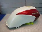Honda CB 1300 Fuel Tank 98-02 - Image 17