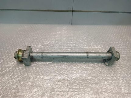 Honda CB 1300 super four Rear Wheel Axle 98-02’