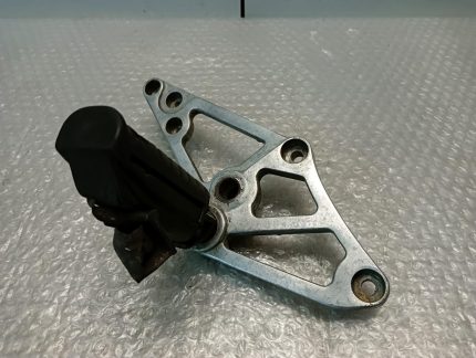 Honda CBR 400 F NC 17 Footpeg / Footrest / Bracket Front Left