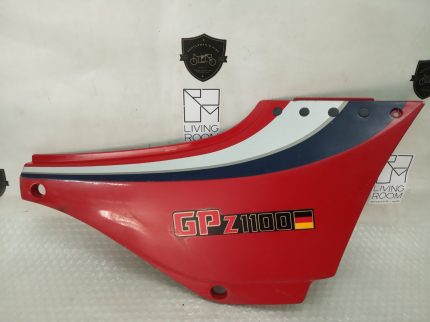 Kawasaki GPZ 1100 UT RIGHT FAIRING 83-85’