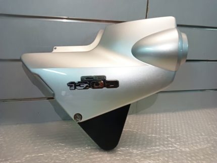 Honda CB 1300 super four Cover Middle Right 98-02’