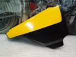 Suzuki GT 200 Cover Middle Right