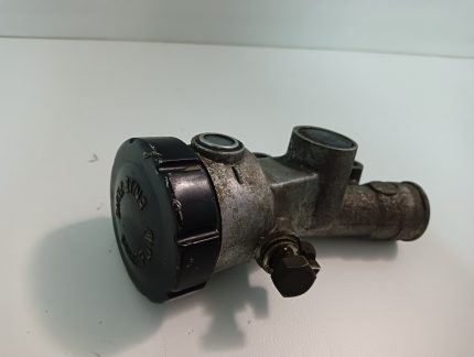 Kawasaki Z 400 FX Rear Brake Master Cylinder / Tank Rear Brake