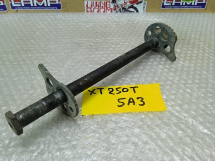 Yamaha XT 250 T Rear Axle