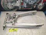 Yamaha FJ 1100 36Y Swing Arm / Axle - Image 4