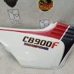 Honda CB 900 F RIGHT SIDE PANEL 79-