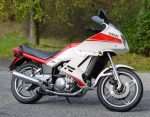Yamaha XZ 550 μεσαίο δεξί φαίρινγ - Image 5