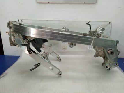 Honda VFR 750 rc24 FRAME 87-90