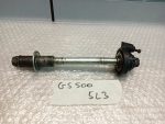 Suzuki GS 500 Front Wheel Axle / Speedo Drive