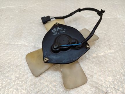 Kawasaki ZZR 1100 D φτερωτή ψυγείου 93’-