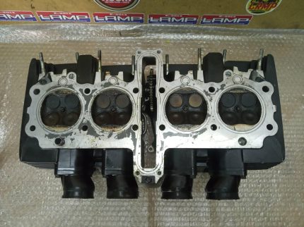 Honda CBX 750 F CYCLINDER HEAD