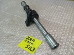 Kawasaki ZZR 1100 c FRONT WHEEL AXLE 90-93