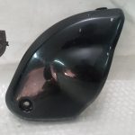 Suzuki GSF 600 N Bandit RIGHT CARBURETORS COVER 96-