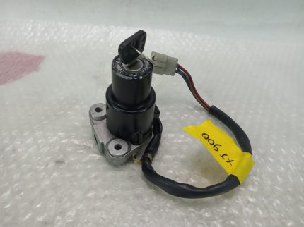 Yamaha XJ 900 HANDLEBAR CENTER SWITCH & KEY 83-84’
