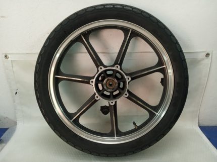 Kawasaki GPZ 750 FRONT WHEEL19x1,85. 81-