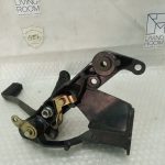 Yamaha FZ 750 RIGHT FOOTREST REARSET 85-