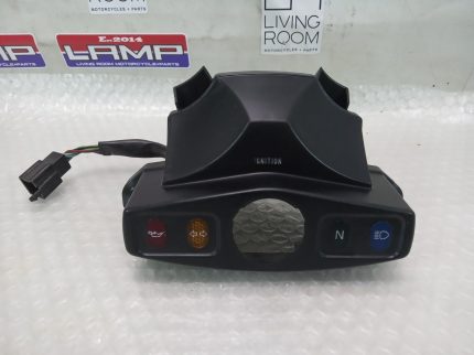 Kawasaki ZR 750 Zephyr DASHBOARD