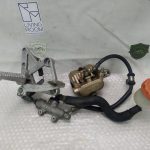 Honda VFR 750 F rc24 RIGHT MASTER CYCLINDER WITH CALIPER 86-